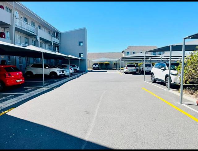 2 BEDROOM APARTMENT FOR SALE IN THORNTON